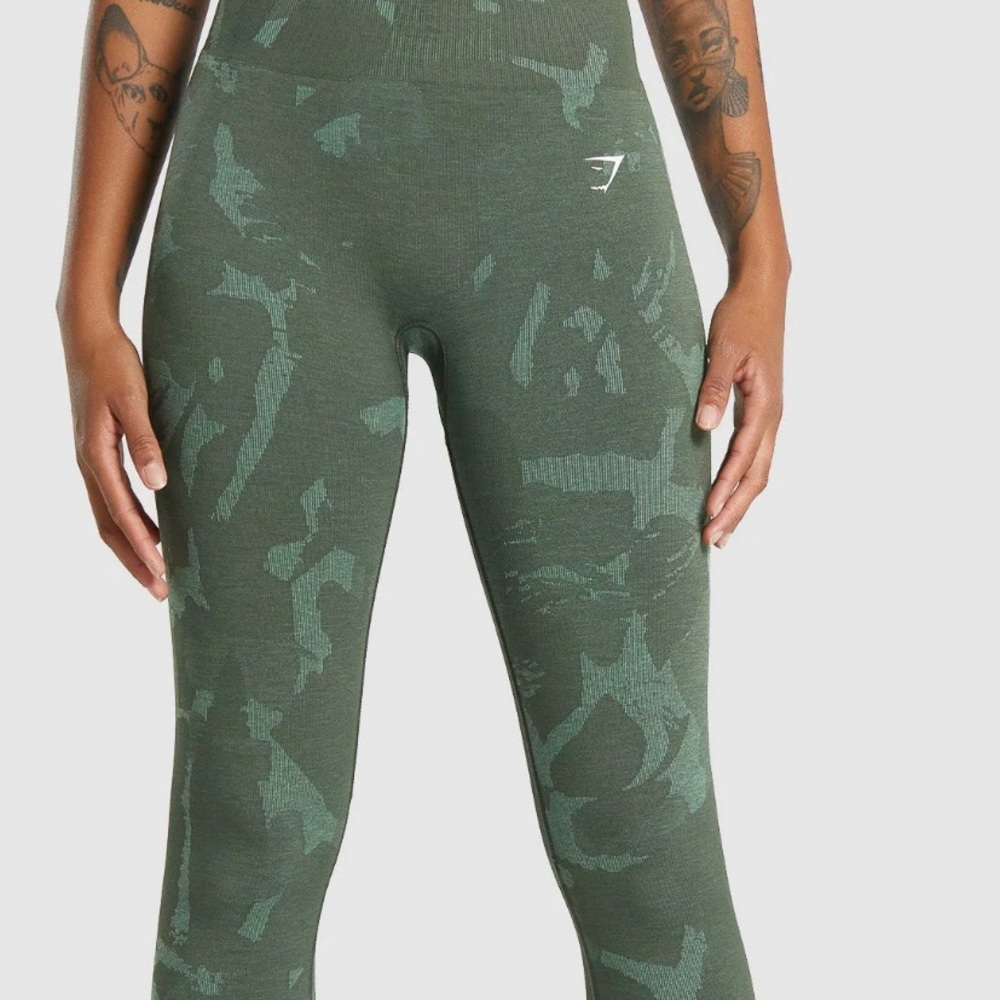 Gymshark adapt camo seamless leggings size medium